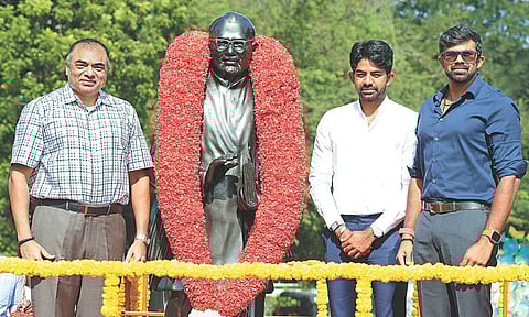 Si Pa Aditanar’s grandson and Daily Thanthi group Chairman S Balasubramanian Adityan, along with his great-grandsons and directors, Sivanthi Adityan and Aadhavan Adityan, garlanding his statue in Egmore on Saturday