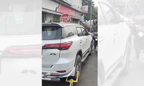 Chennai Traffic Police wheel-lock Congress MLA's SUV&nbsp;