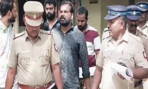 Police arrested five members of a gang