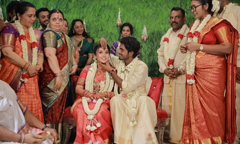 Abhishan Jeevinth marries girlfriend Akila (IANS)