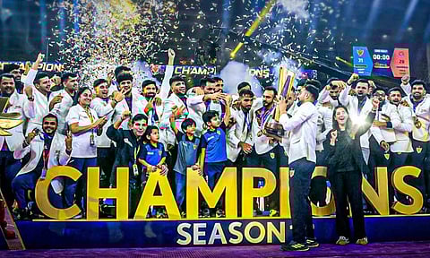 PKL season 12: Delhi crowned champion at home, overcomes Puneri in fierce battle
