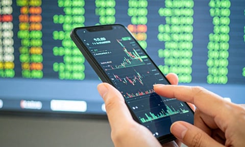 Sensex projected to touch 94,000 by 2026 end (IANS)