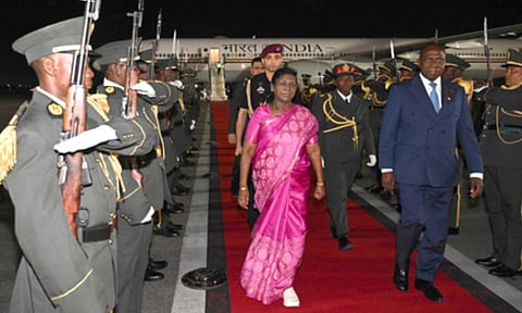 &nbsp;President Droupadi Murmu on Sunday arrived in Luanda (IANS)