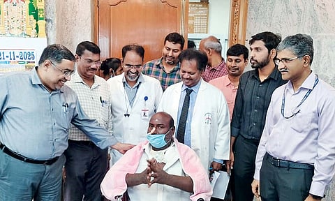 Patient Ramamurthy surrounded by the team of surgeons, who saved his life, at Rajiv Gandhi Government General Hospital