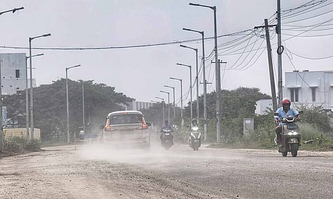 Visibility becomes a challenge on TNHB Main Road (Photo: Justin George)