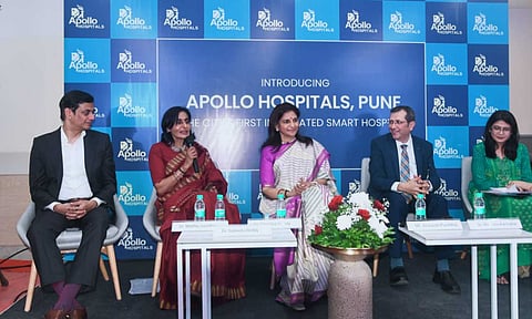 Dr Madhu Sasidhar, Dr Suneeta Reddy, Dr Preetha Reddy, Mr Arunesh Punetha &amp; Dr Manisha Karmarkar at the press to annouce unveiling of Apollo, Pune&nbsp;