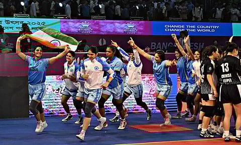 Indian team celebrates with the national flag after the win&nbsp;