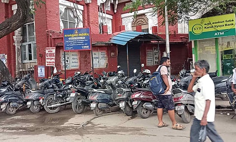 Two-wheelers illegally parked on Gandhi Irwin Road outside the southern entrance of Egmore railway station