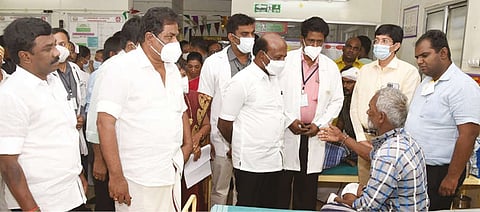 Health Minister Ma Subramanian interacting with a patient at Govt Rajaji Hospital in Madurai on Sunday