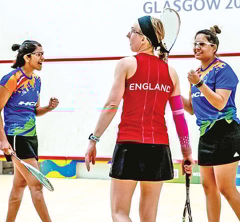 Dipika Pallikal (right) and Joshna Chinappa (left) are all smiles
