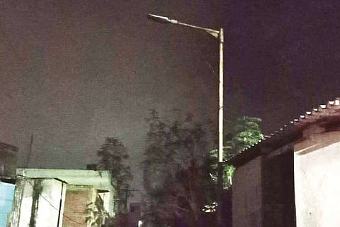 One of the streets at Ernavoor without streetlight