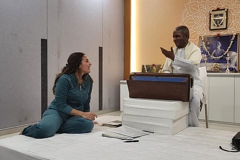 Aishwaryaa Rajinikanth &Ilaiyaraaja (Source: Twitter)