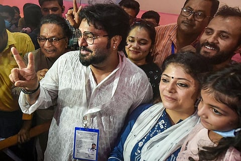 TMC candidate Babul Supriyo with his family members after winning Ballygunge Assembly by-polls in Kolkata