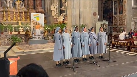 Tamil Thaai Vaazhthu being sung at the Vatican.