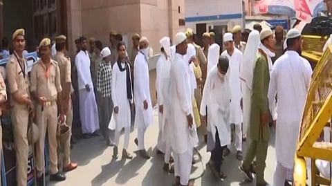Visual outside the Gyanvapi Mosque