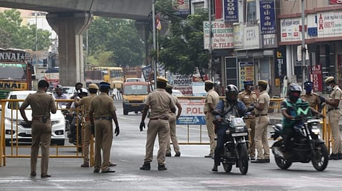 However, with no of killings on rise in many parts of TN, the police force and the state administration seems to be on the receiving end.