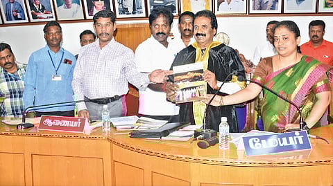 Tiruchy Mayor Mu Anbalagan with the budget book on Monday