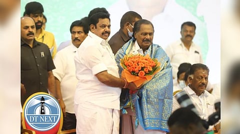 Tamil Magan Hussain with Edappadi K Palaniswami