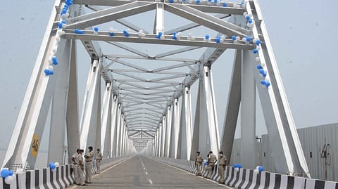 Mahatma Gandhi Setu (bridge)