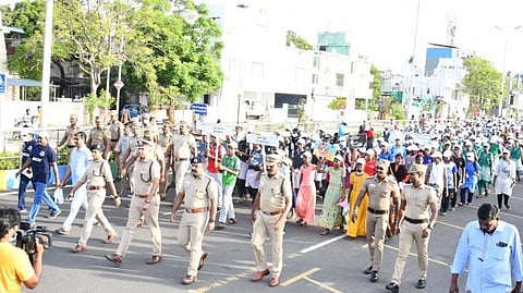 ACP Prem Anand Sinha flags off rally on International day against drug abuse and illicit trafficking.