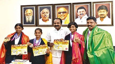 Minister Siva V Meyyanathan with the team