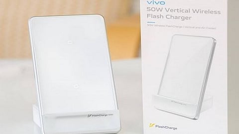 Vivo 50W Wireless Flash Charger test