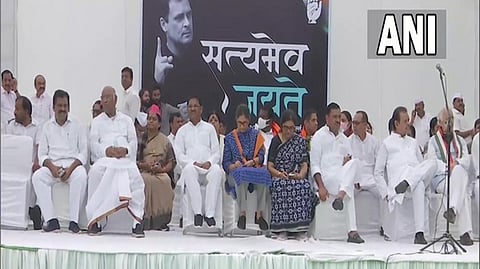 Congress 'Satyagraha' at Jantar Mantar