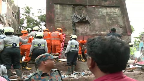 12 people rescued, one dead in Kurla building collapse