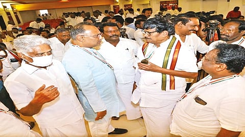 TNCC chief KS Alagiri interacting with other party leaders at the 2-day party conclave held a Mamallapuram