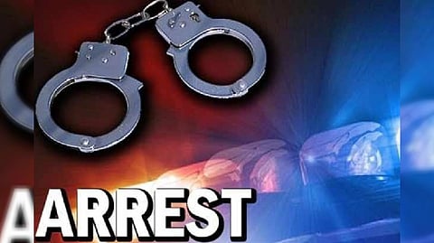 2 held for attempt to steal LPG cylinder