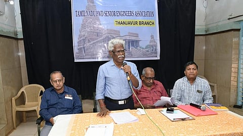 Paranthaman addressing the media in Thanjavur on Saturday