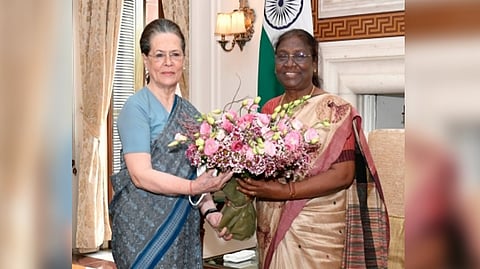 Congress chief Sonia Gandhi and President Droupadi Murmu