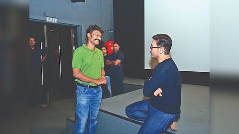 Lyricist Muthamil with Aamir Khan