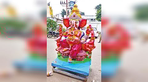 Ganesh idol installed in Gudiyattam town