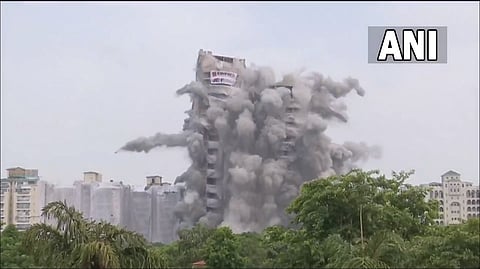 Noida twin towers demolished