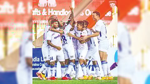 Chennaiyin FC celebrates its goal.