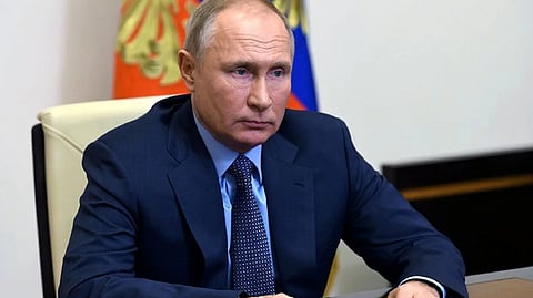 Putin vows to expand arms trade with Russia's allies