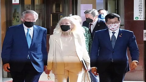 US Senator Ed Markey being escorted by Taiwan?s ruling Democratic Progressive Party (DDP) legislator Lo Chih-cheng