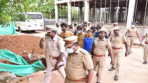 Kachanatham accused taken by the cops