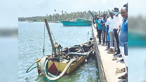 Kanniyakumari Collector M Arvind along with officials inspecting
the Thengapattanam harbour on Wednesday