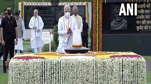 Prime Minister Narendra Modi paid floral tribute to former Prime Minister of India, Atal Bihari Vajpayee on his death anniversary.