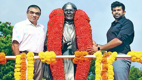 Si Pa Aditanar's grandson S Balasubramanian Adityan, Director, Daily Thanthi group, and great-grandson and Daily Thanthi group Director B Sivanthi Adityan paid floral tributes to his statue