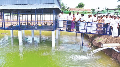 Local Administration Minister KN Nehru inspecting an integrated farming facility at Navalur Kuttapattu in Tiruchy on Tuesday.