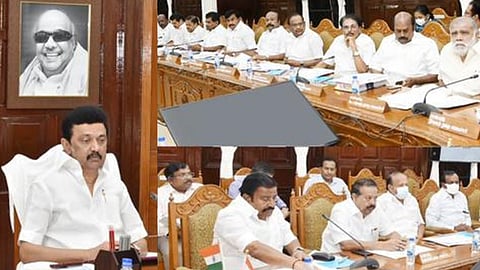 Stalin adviced the ministers to use words carefully in public places