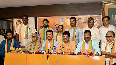 Goa Chief Minister Pramod Sawant, state BJP chief Sadanant addressing a press conference
