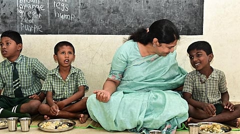 Kanimozhi may be  top choice to replace Subbulakshmi