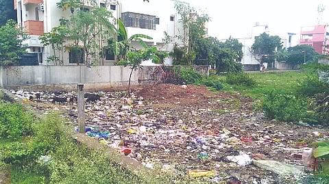 Days after cleaning vacant site, residents dump garbage again