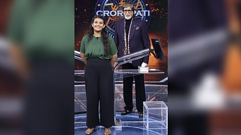 Amitabh Bachchan with Surabhi Geetey