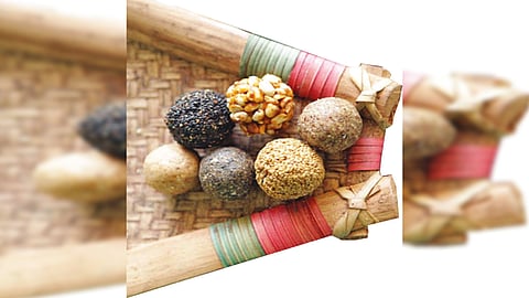 Sweet balls made of almond, groundnut and palm jaggery