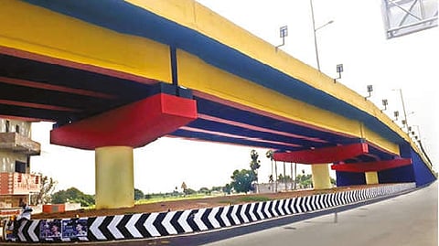 Freshly painted flyover of Tiruvannamalai